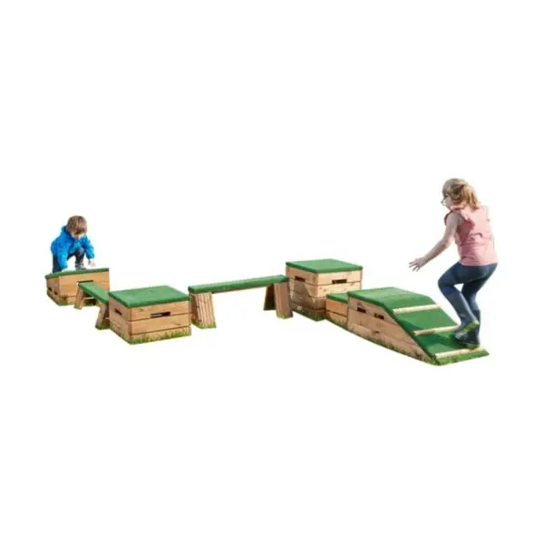CIRCUITO DE EQUILIBRIO Y COORDINACIÓN DE MADERA CON CÉSPED 7 Piezas